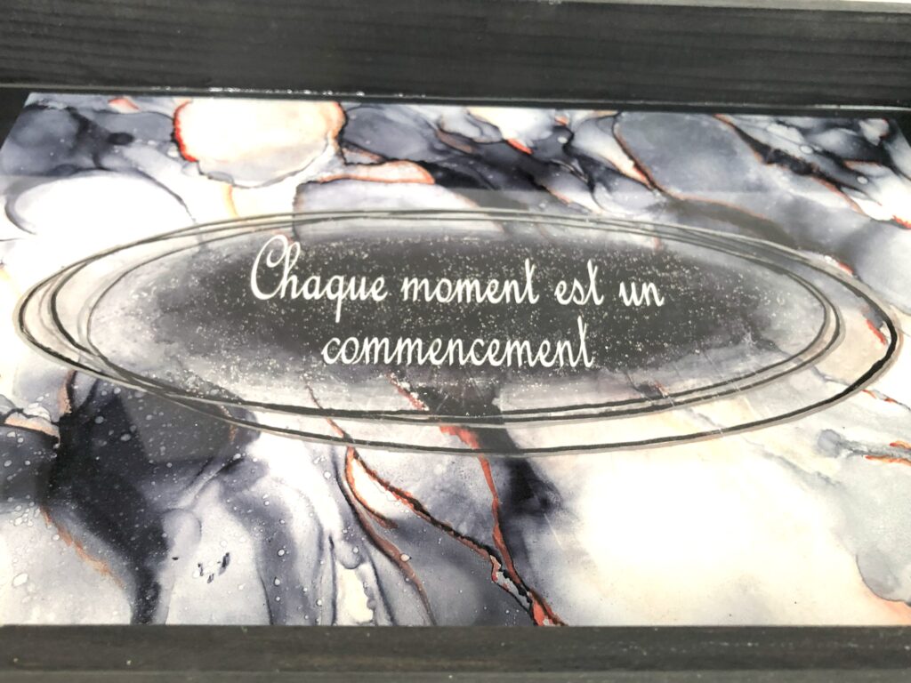 Plateau Chaque moment est un commencement – Image 3