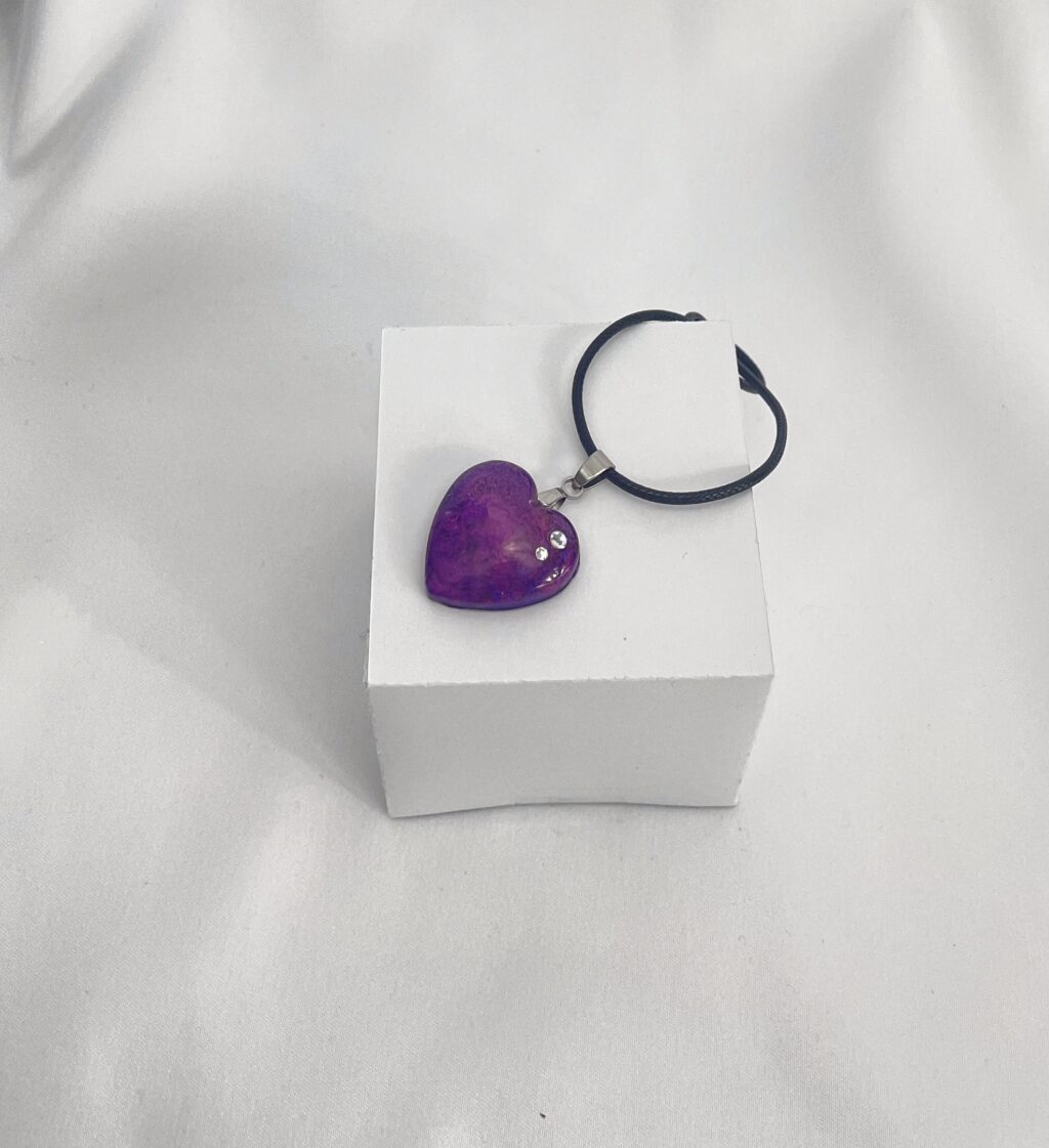 Pendentif coeur mauve – Image 2